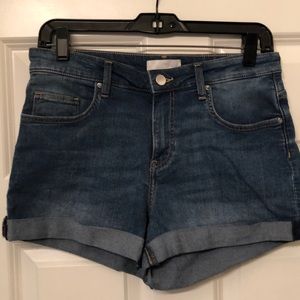 NWOT H&M Stretch Jean Shorts Size 10